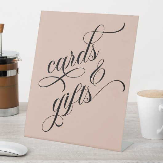 Moderne kalligraphische Karten und Geschenke Hochz Sockelschild (In Situ)