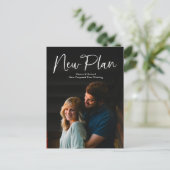 Moderne kalligraphische Neuen Plan Hochzeit versch Postkarte (Stehend Vorderseite)