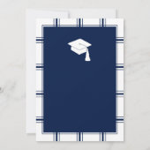 Moderne Kariert Blue Kariert Graduation Party Einladung (Rückseite)