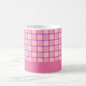 Moderne karierte rosa lila personalisierte kaffeetasse (Mittel)