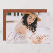 Moderne Klasse 2025 Terracotta Script Foto Ankündigung (Vorne/Hinten)