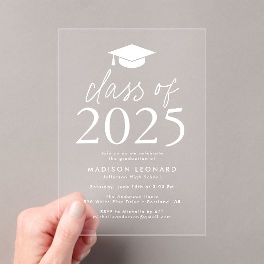 Moderne Klasse der White Graduation Party 2025 Acryleinladungen (Insitu (Handheld))