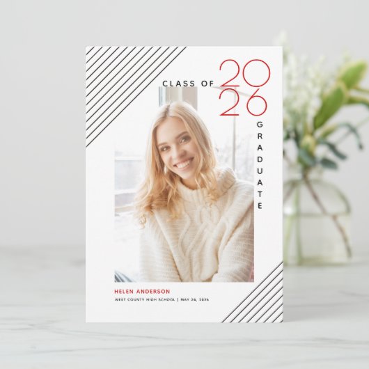 Moderne Klasse von 2025 Graduierte schwarz, rot Fo Ankündigung (Stehend Vorderseite)