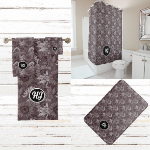 MODERNE KLASSENKLASSE MIT MONOGRAMM SCHWARZE UND W BADEMATTE