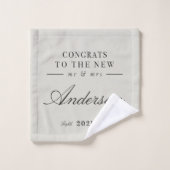 Moderne klassische Typografie Mr. und Mrs. Badhandtuch Set (Waschlappen)