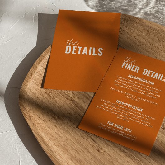 Moderne klassische Whimsikfarbenfrohe Hochzeitsdet Begleitkarte