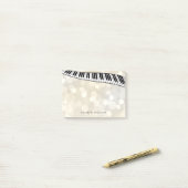 Moderne Klavier-Tastatur auf Gold Bokeh, Post-it Klebezettel (Auf Schreibtisch)