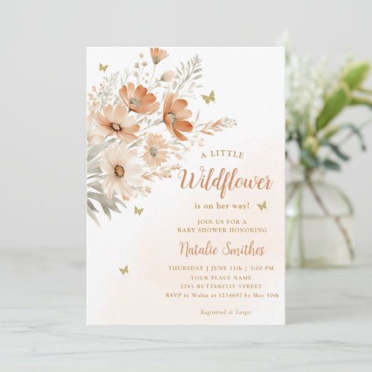 Moderne kleine Wildblume Boho Girl Babydusche Einladung (Stehend Vorderseite)