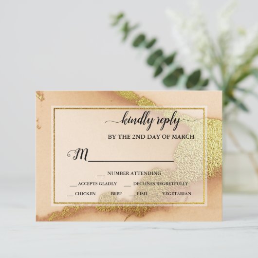 Moderne Korallen Abstrakt 💡 unikale Ölhochzeit RSVP Karte (Stehend Vorderseite)