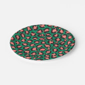 Moderne Korallenrosa Schwarzer Grüner Leopard Tier Pappteller (Schrägansicht)