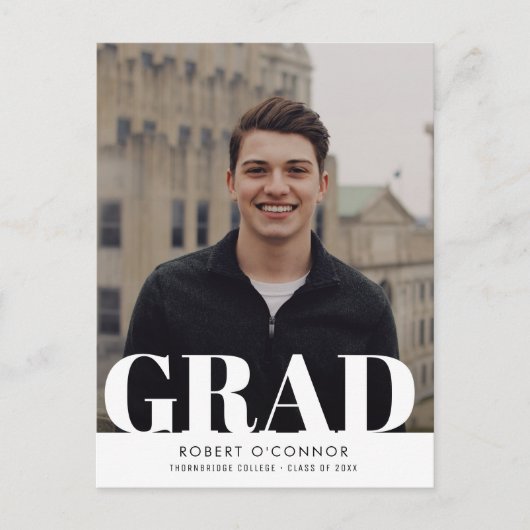 Moderne, kühne Typografie Graduierungsparty Postkarte (Vorderseite)