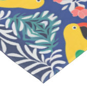 Moderne Kunst im Tropengarten Tischdecke (Schrägansicht)