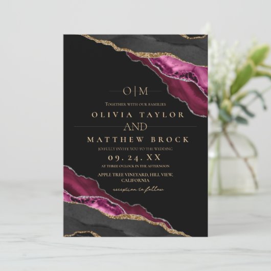 Moderne Kunst Maroon Black Gold Agate Hochzeit Einladung (Stehend Vorderseite)