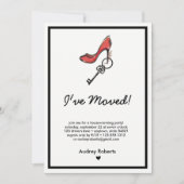 Moderne Lady's Housewarming Party Key & High Heel Einladung (Vorderseite)