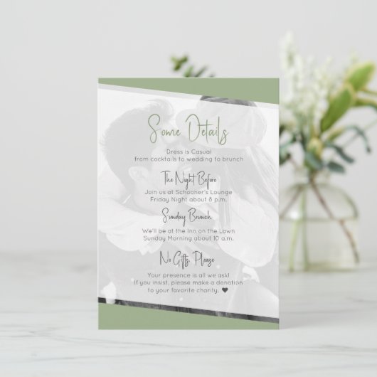 Moderne Lässig Sage Green Wedding Details Begleitkarte (Stehend Vorderseite)