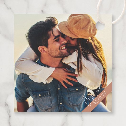 Moderne Lässige Hochzeit Geschenkanhänger (Rückseite)