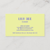 Moderne Lässige Patel Blaugelbe Typografie Visitenkarte (Rückseite)