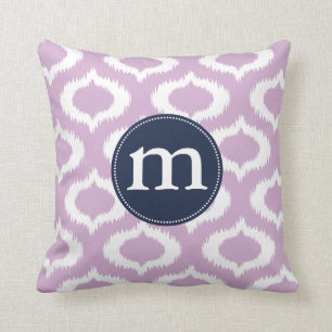 Moderne Lavendel Ikat Diamanten personalisiert Kissen