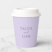 Moderne Lavendel-Minimalist-Hochzeit Pappbecher (Rückseite)