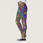Moderne Leggings im Psychedelia-Stil (Links)