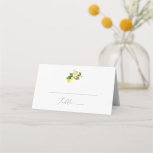Moderne Lemon Garden Monogram Folded Wedding Platzkarte