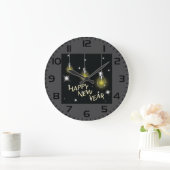 Moderne leuchtende Glühbirnen Frohes neues Jahr Große Wanduhr (Zuhause)