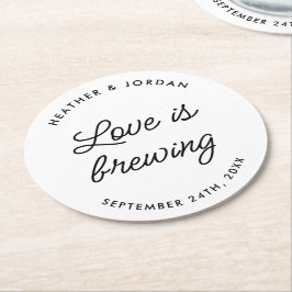 Moderne Liebe bricht Hochzeitsempfang Runder Pappuntersetzer