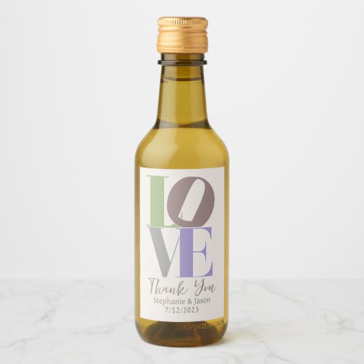 Moderne Liebe Custom Wedding Gefallen Weinetikett (Vorderseite)