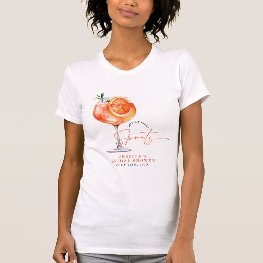 Moderne Liebe im ersten Spritz-Brautparty T-Shirt (Vorderseite)
