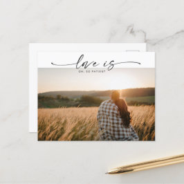 Moderne Liebe ist die Patientenkarte für Hochzeite Ankündigungspostkarte