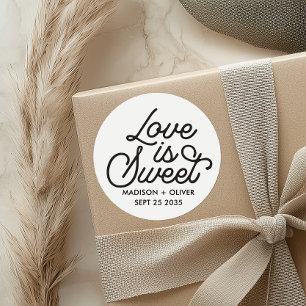 Moderne Liebe ist Sweet Bold Calligraphy Script Runder Aufkleber