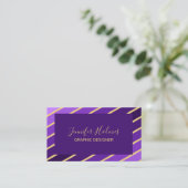 Moderne Lila Gold Diagonal Stripes Business Card Visitenkarte (Stehend Vorderseite)