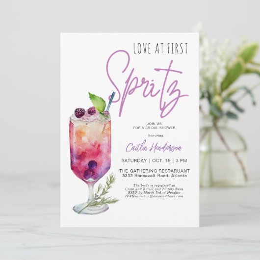 Moderne Lila Liebe im ersten Spritz-Brautparty Einladung (Stehend Vorderseite)