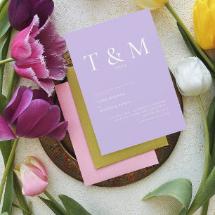 Moderne Lila-Monogramm-Hochzeit ohne Eltern Einladung