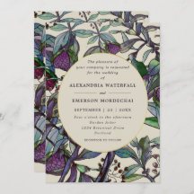 Moderne lila PflaumenHochzeit mit Blumenblättern