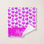 Moderne Lila rosa Doodled Hearts Valentine Name Badhandtuch Set (Waschlappen)
