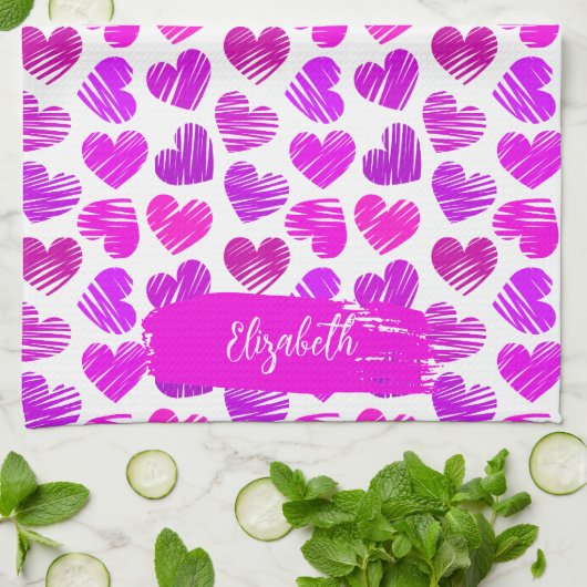 Moderne Lila rosa Doodled Hearts Valentine Name Geschirrtuch (Gefaltet)