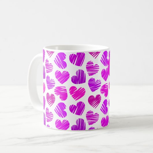 Moderne Lila rosa Doodled Hearts Valentine Name Kaffeetasse (Vorderseite Links)