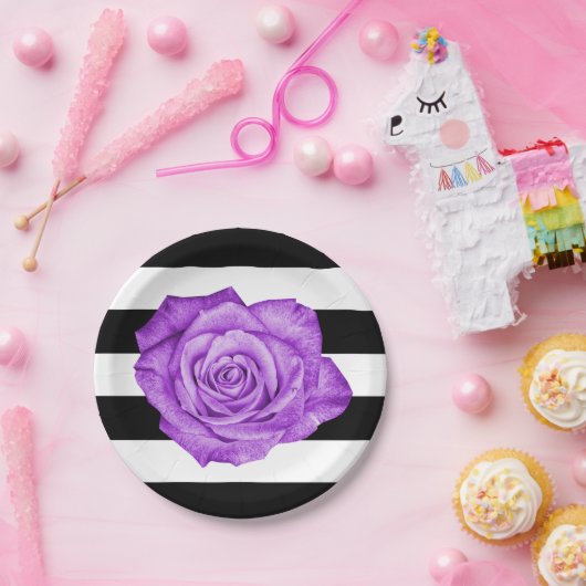 Moderne Lila Rose Schwarz-weiß gestreifte Hochzeit Pappteller (Party)