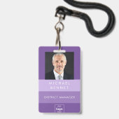 Moderne Lila Streifen Corporate Foto ID Ausweis (Front with Lanyard)