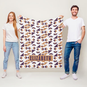 Moderne lila und beige geometrische Kunst mit indi Fleecedecke