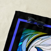 Moderne Lila und blaue Delphine im Ozean Strandtuch (Beispiel)