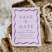 Moderne Lila Wavy Frame Wedding Save The Date