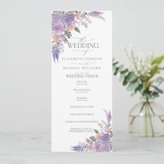 Moderne Lilac Lavender Mauve Script Floral Wedding Programm (Stehend Vorderseite)