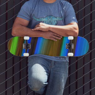 Moderne Linie Art Peacock Feather Colors Skateboard