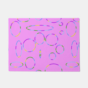 Moderne Loops auf der rosa Magenta Fußmatte
