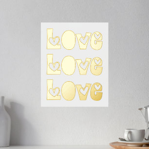 Moderne LOVE-Typografie mit roten Herzen in Weißgo Foliendrucke