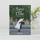 Moderne lustige Fotohochzeit Save The Date (Stehend Vorderseite)