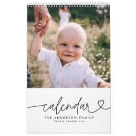 Moderne mädchenskriptische Typografie minimales Mu Kalender