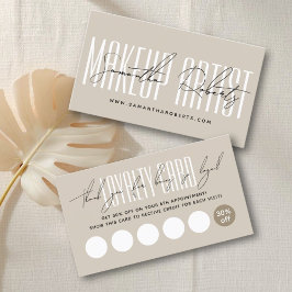 Moderne Make-up-Artist-Script-Typografie beige Treuekarte